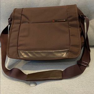 Samsonite Brown Laptop & Messenger Bag.